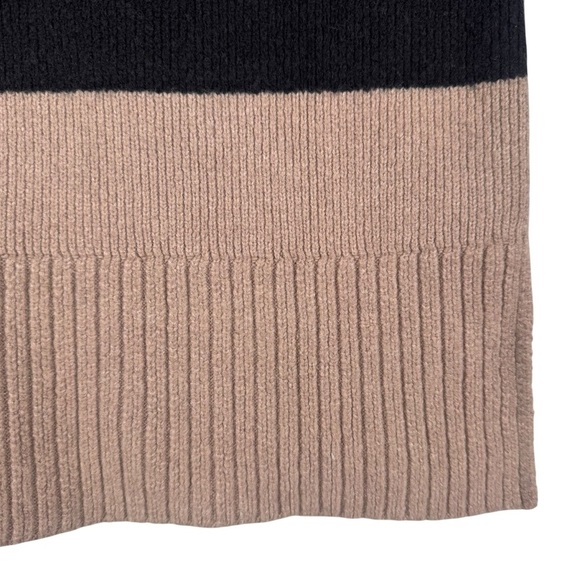 Abercrombie&Fitch Women’s Oversized Sweater Crewneck Tan/Black Stripe Size S - Picture 5 of 8